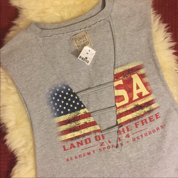 Furst Of A Kind Ladder Front Tank - Picture 2 of 4